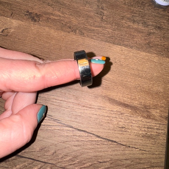 Oura Ring - Picture 2 of 6